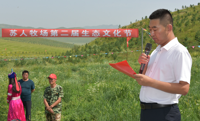 10赵慧武书记代表镇党委政府讲话.jpg