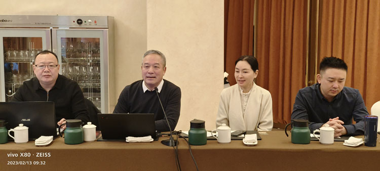 2（右起）苏恒、温晴、苏振泉、房美春.jpg